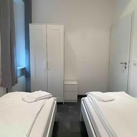 公寓 R111 Grosse Moderne Monteurwohnung Uebergangswohnung 雷根斯堡